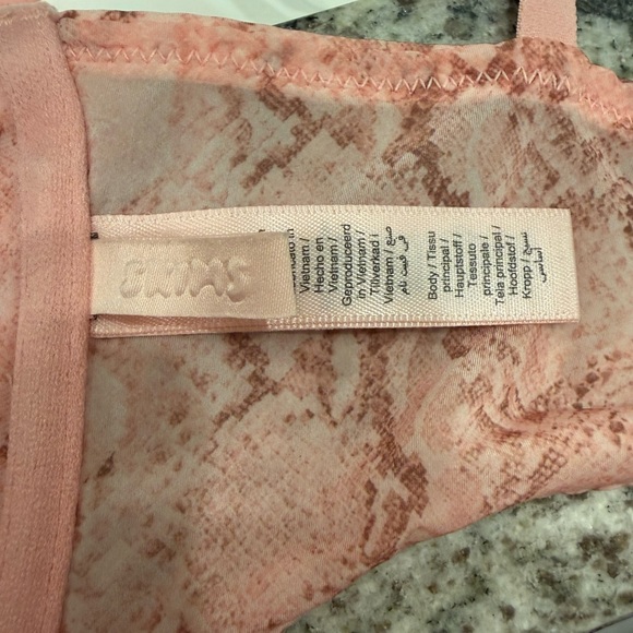 SKIMS Pink Snake Print Bra - Picture 2 of 3